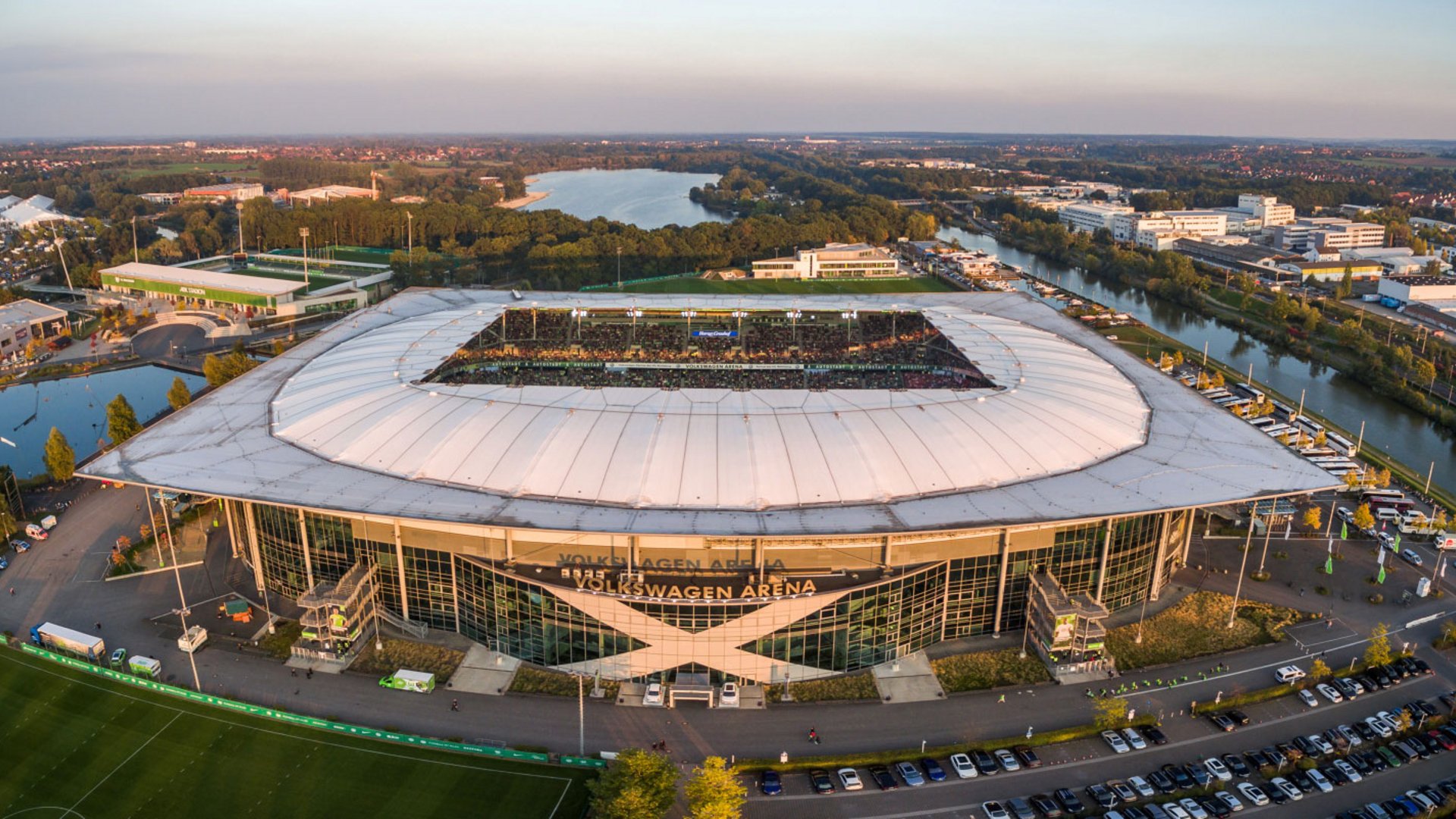 Sân vận động Volkswagen Arena – Ngôi nhà của Câu lạc bộ Bóng đá Wolfsburg