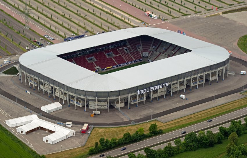 Sân vận động WWK Arena – Ngôi nhà của câu lạc bộ FC Augsburg