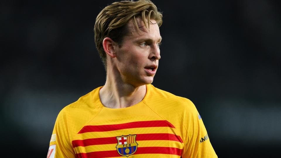 Tương Lai Của Frenkie de Jong Tại Barcelona Bất Định: Liverpool và PSG Nhòm Ngó?