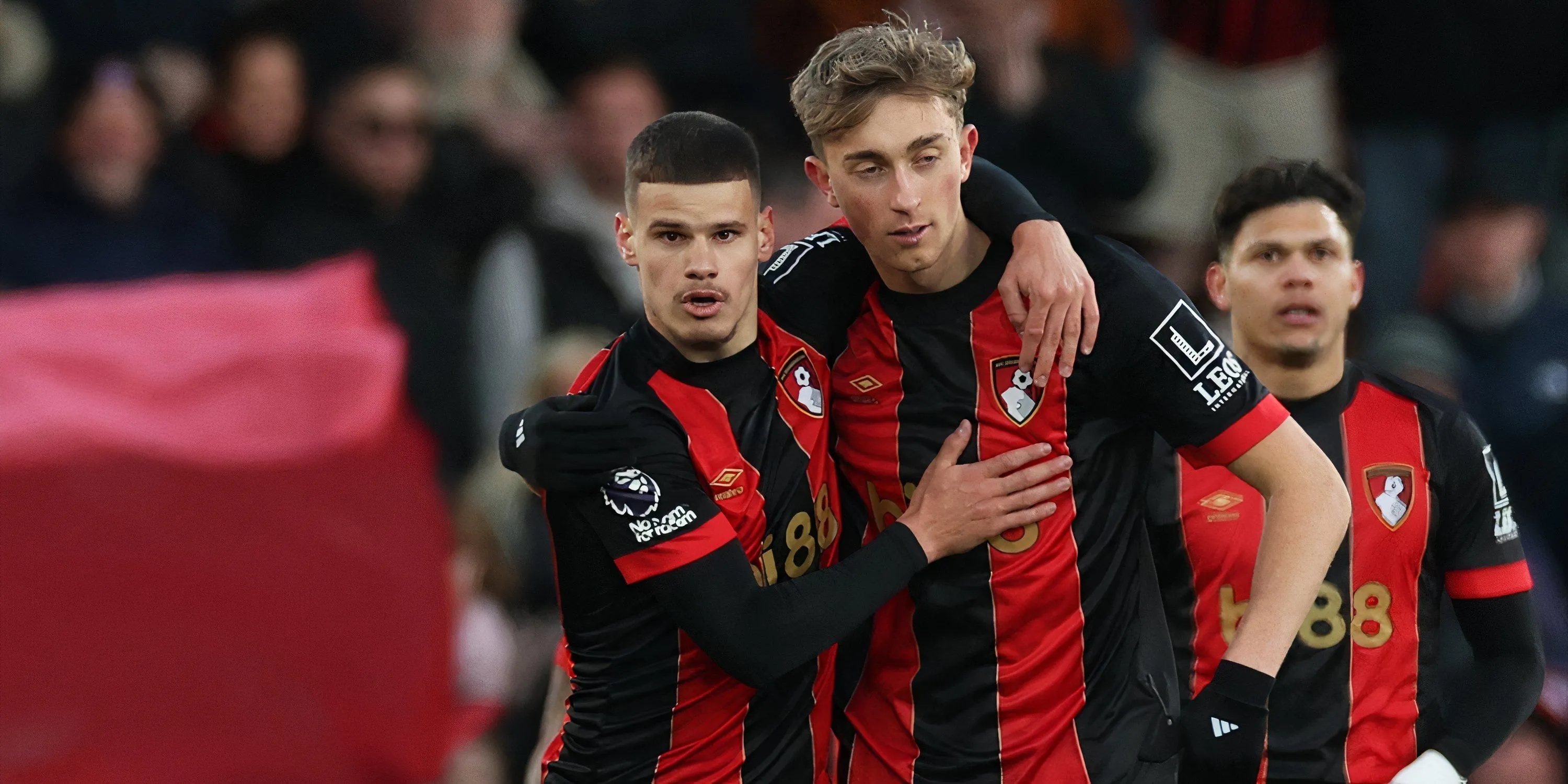 Bộ đôi hậu vệ Bournemouth: Milos Kerkez và Dean Huijsen