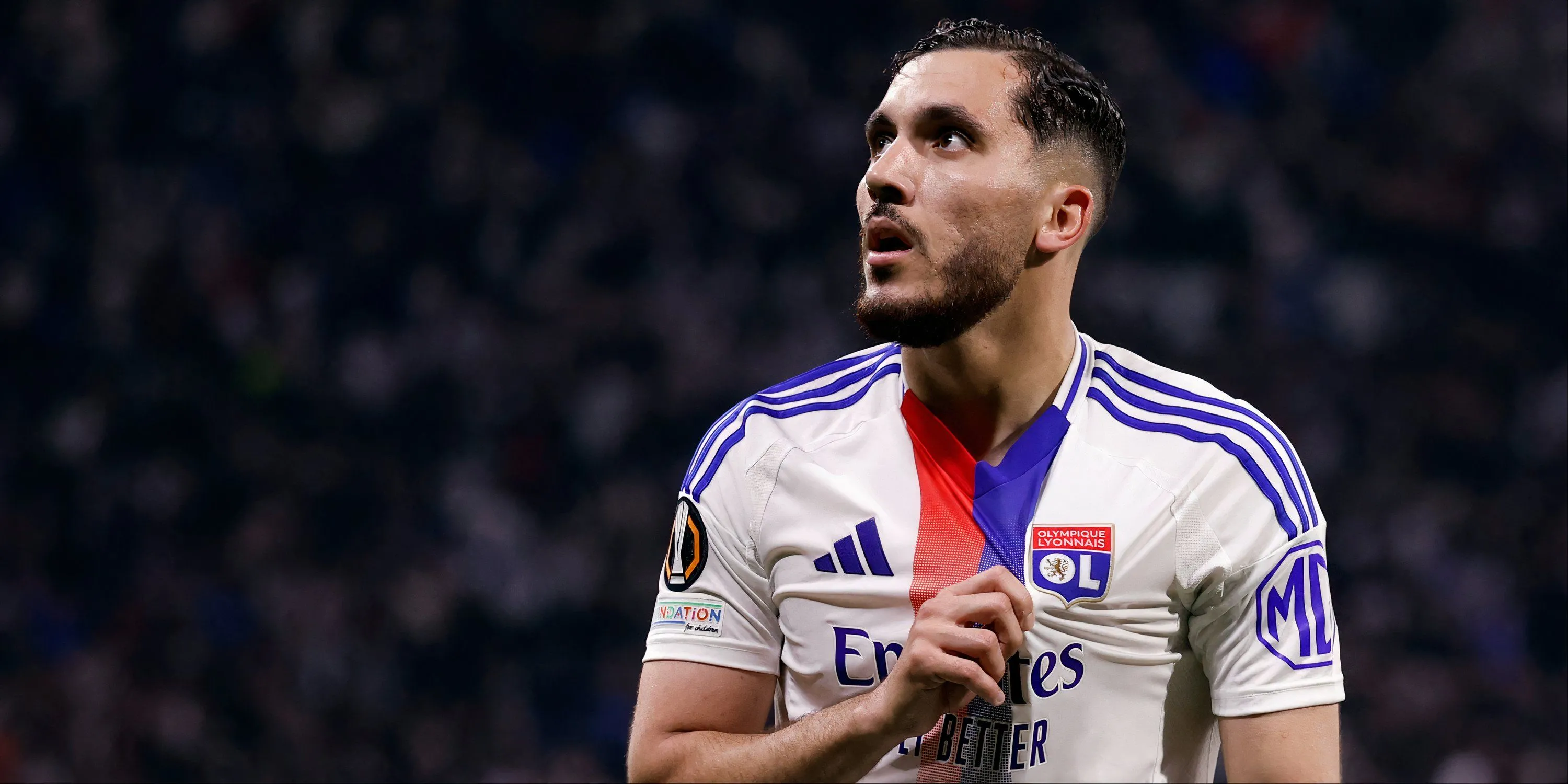 Manchester United Rục Rịch Chiêu Mộ Sao Trẻ Lyon Thay Thế Bruno Fernandes?