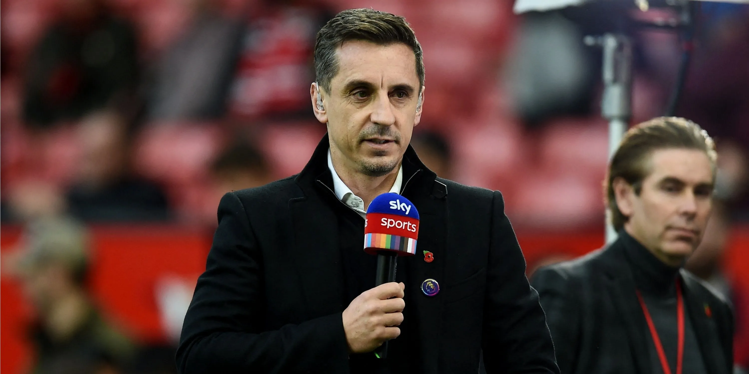 Chuyên gia bóng đá Gary Neville