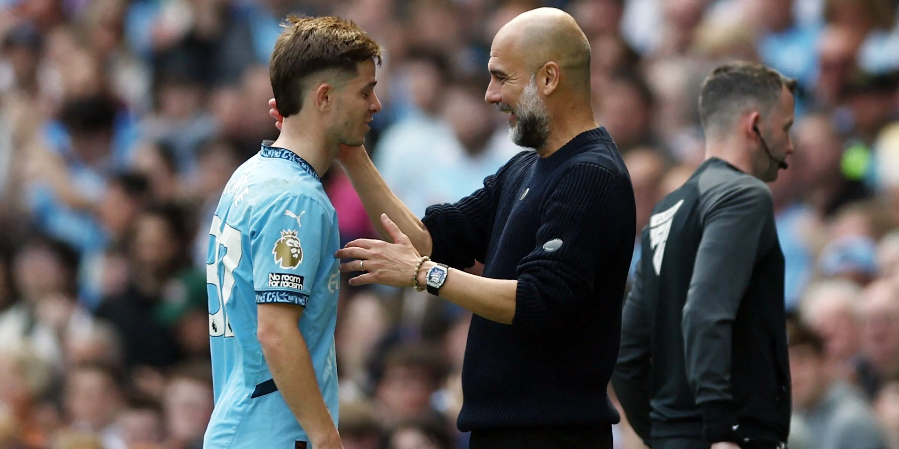 HLV Manchester City Pep Guardiola phản ứng cùng James McAtee