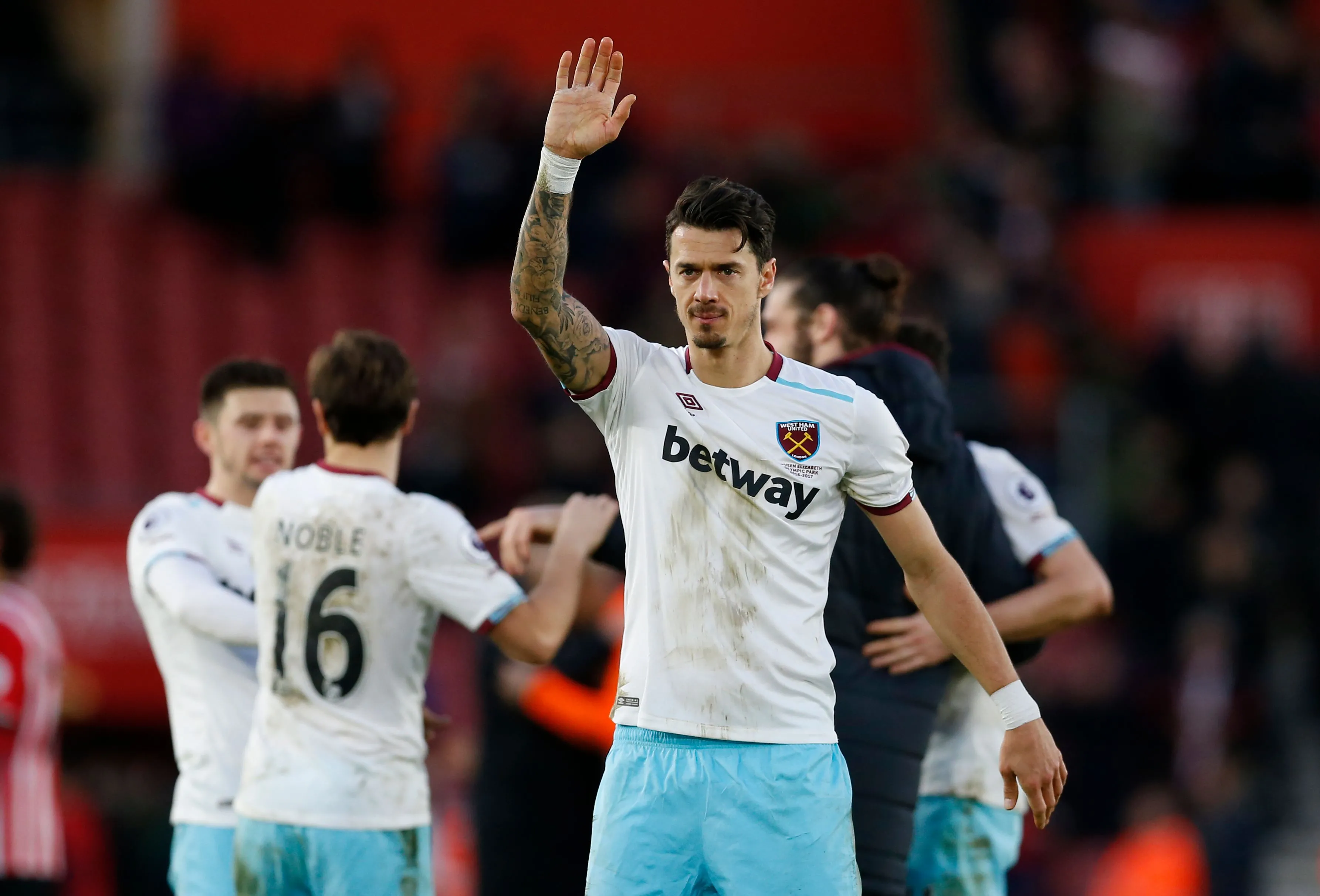 Jose Fonte trong màu áo West Ham đối đầu Southampton tháng 2 năm 2017