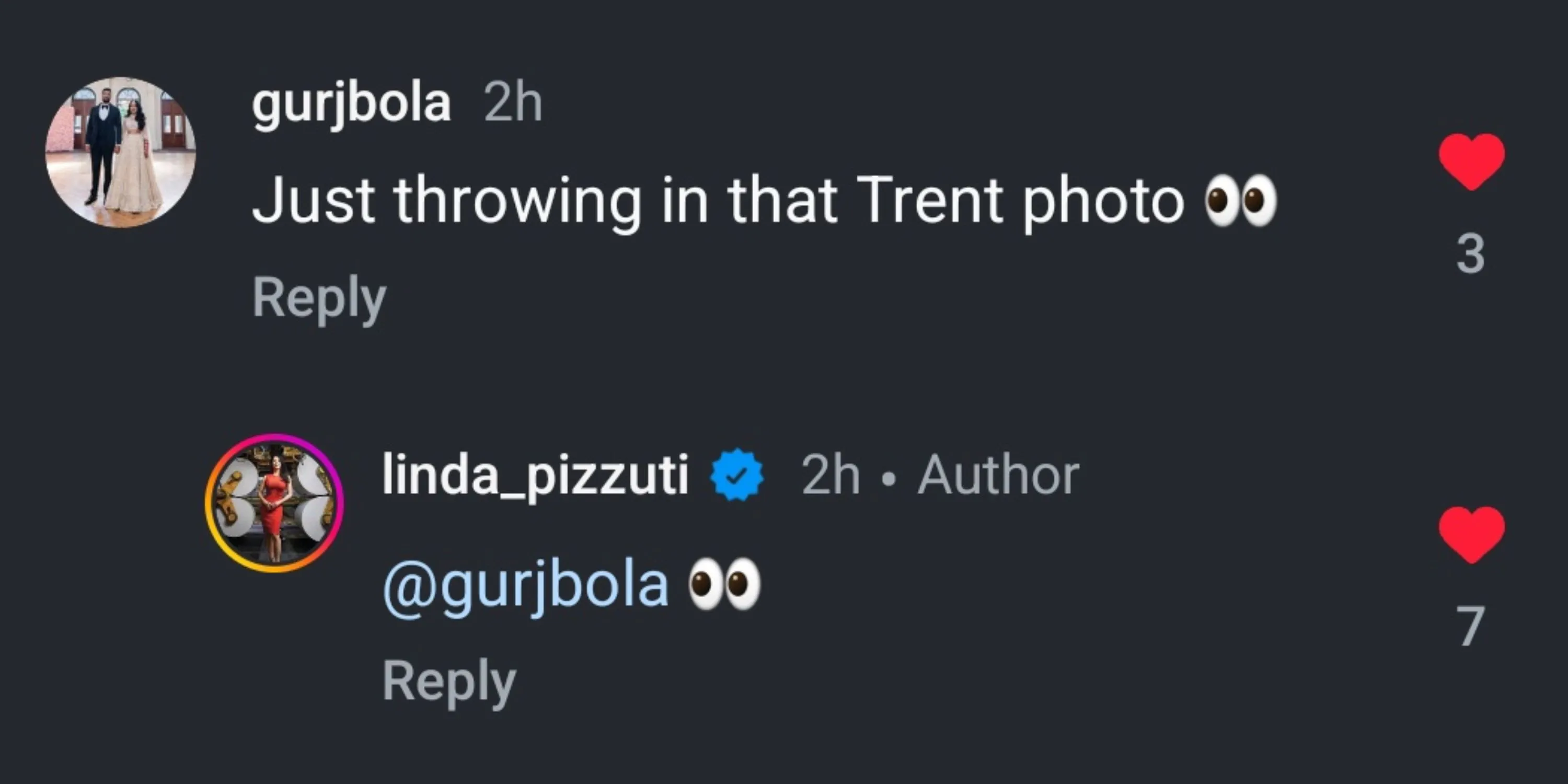Linda Pizzuti Henry và Trent Alexander-Arnold trong bức ảnh gây xôn xao cộng đồng fan Liverpool