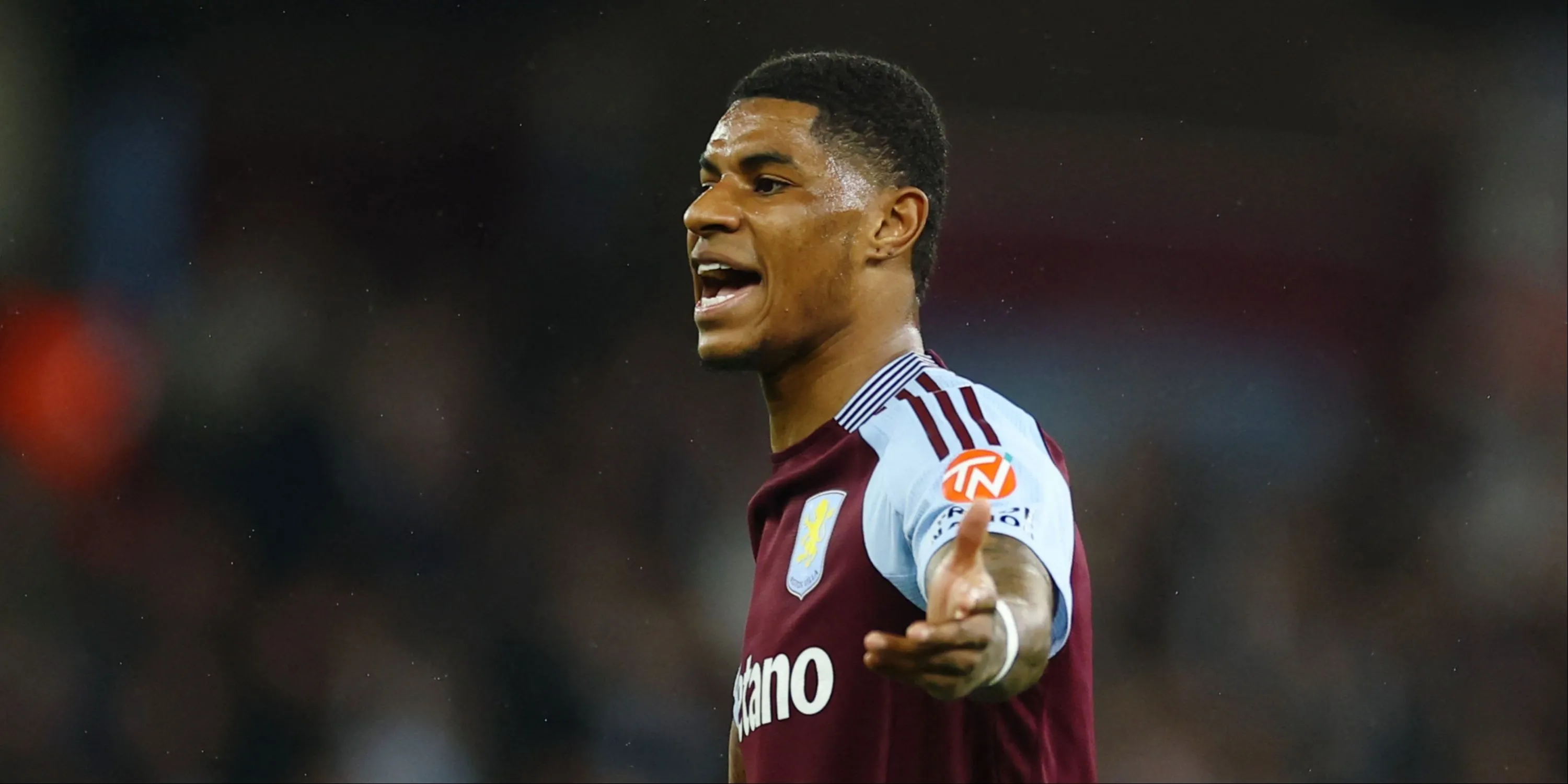 Marcus Rashford trong màu áo Aston Villa
