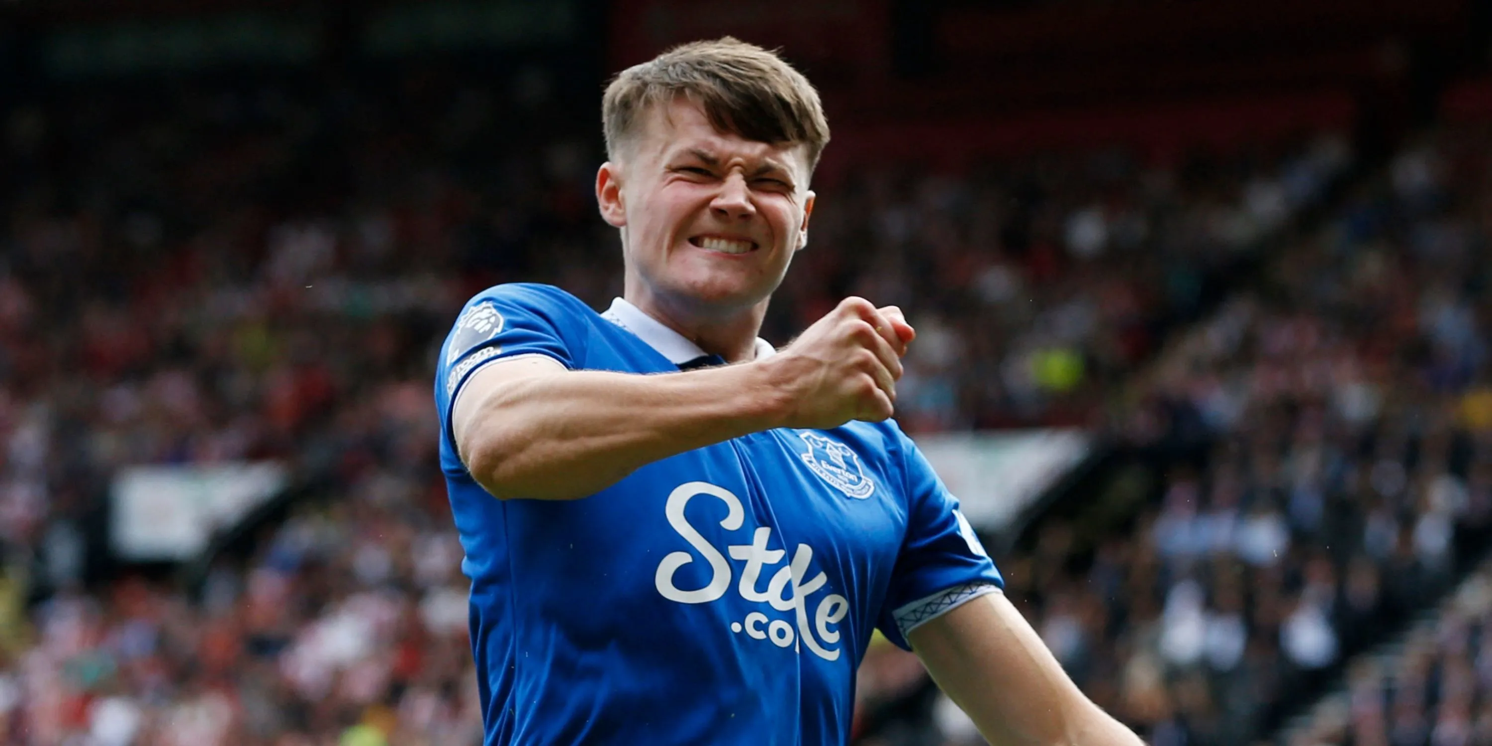 Nathan Patterson trong màu áo Everton dưới thời Sean Dyche