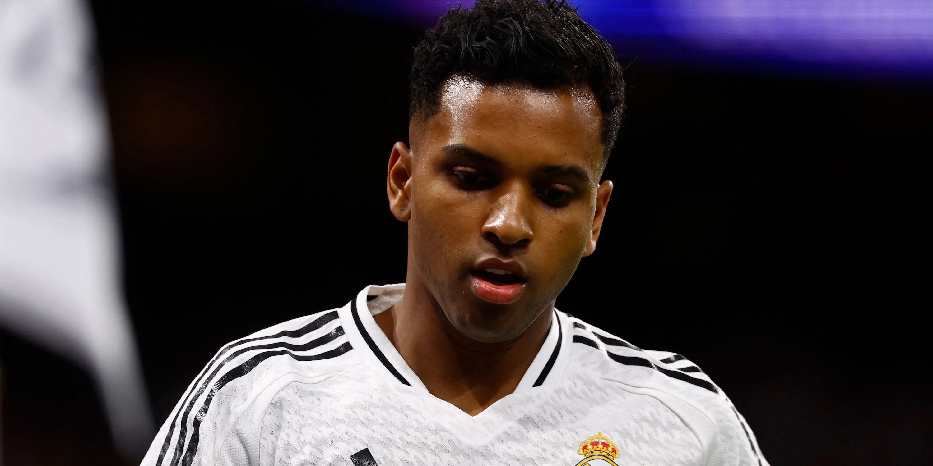 Rodrygo Goes thi đấu trong màu áo Real Madrid