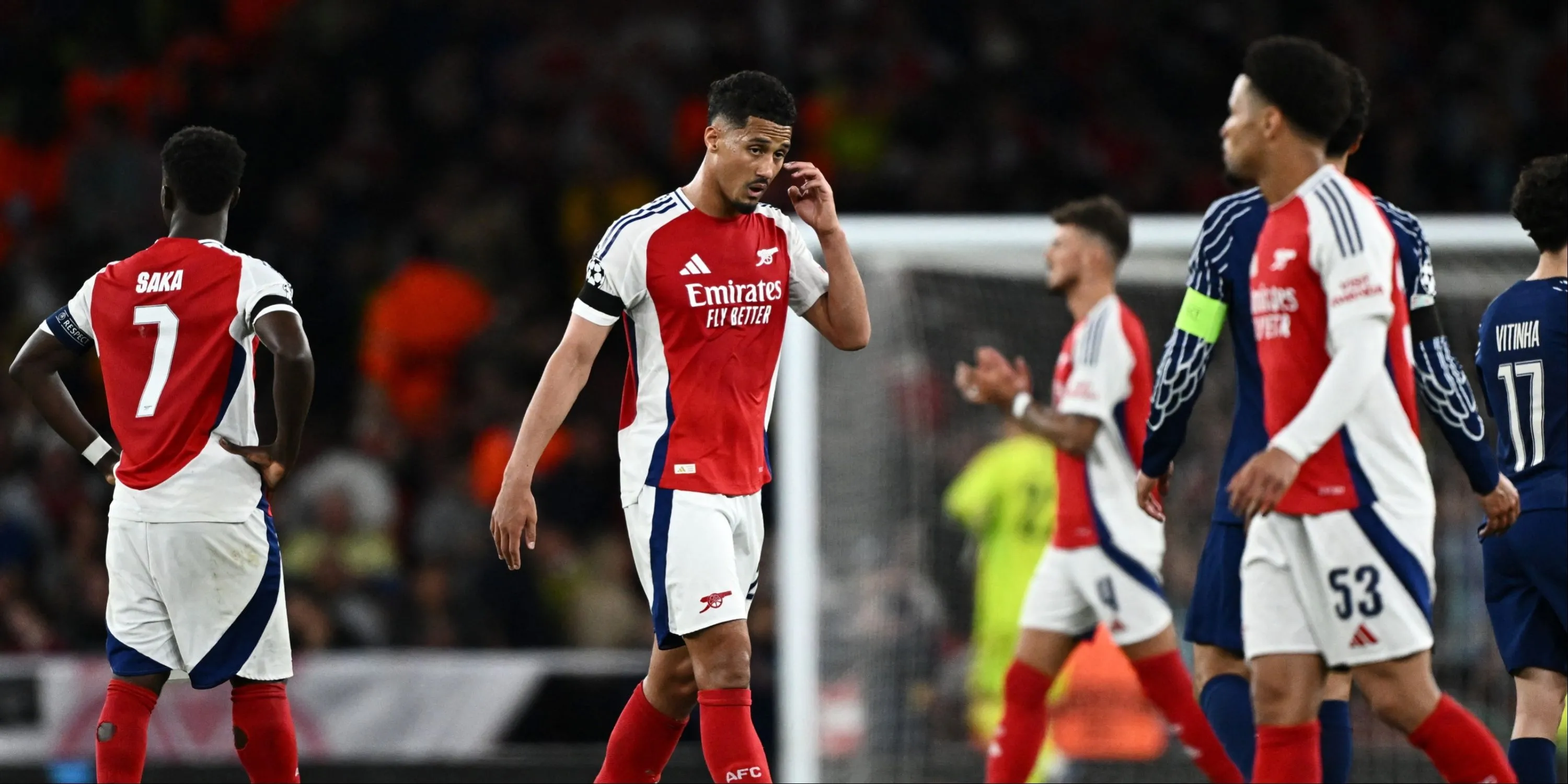 Saka và Saliba của Arsenal trong trận đấu quan trọng với PSG tại Champions League