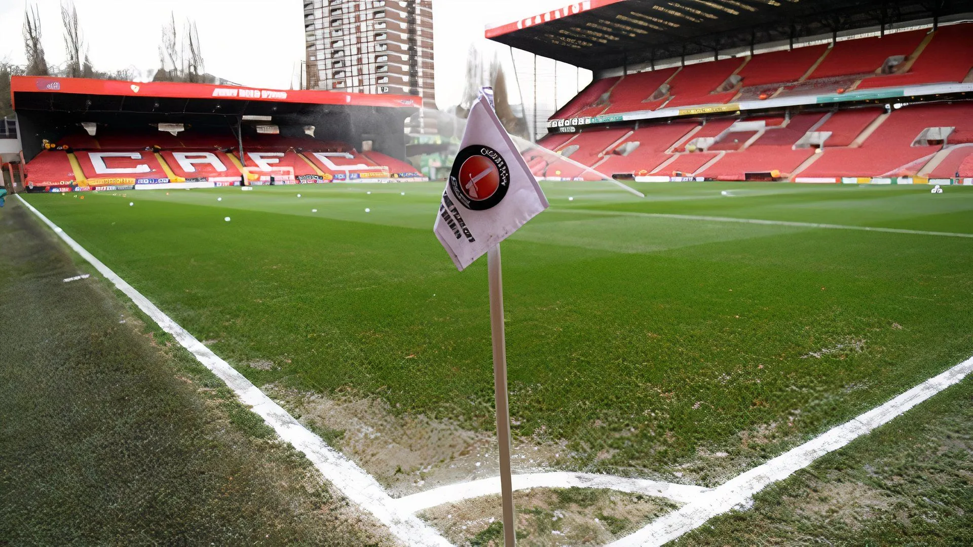 Sân vận động The Valley, sân nhà của CLB Charlton Athletic, sẵn sàng cho các trận đấu quan trọng tại League One