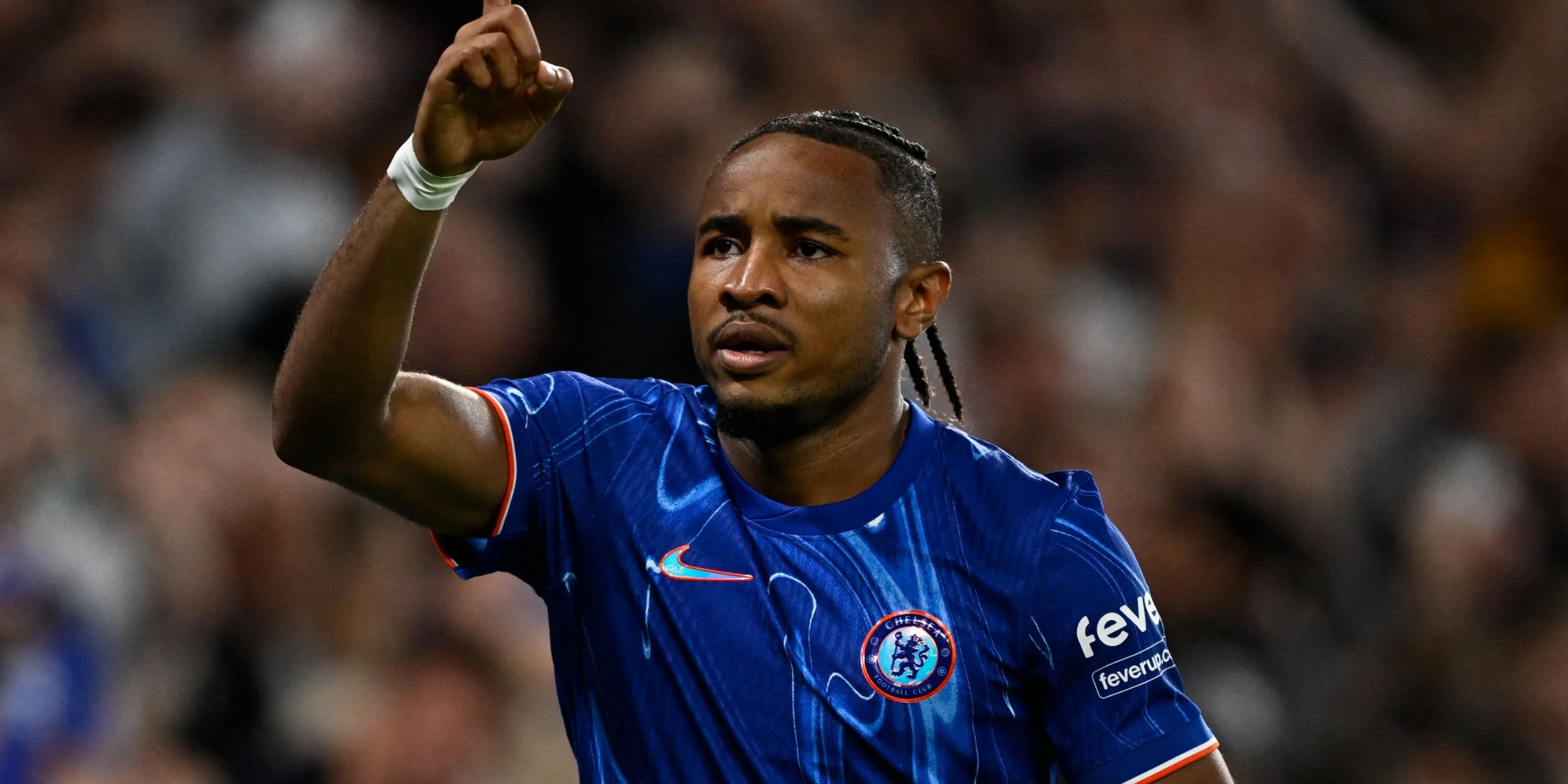 Tiền đạo Christopher Nkunku của Chelsea ăn mừng bàn thắng