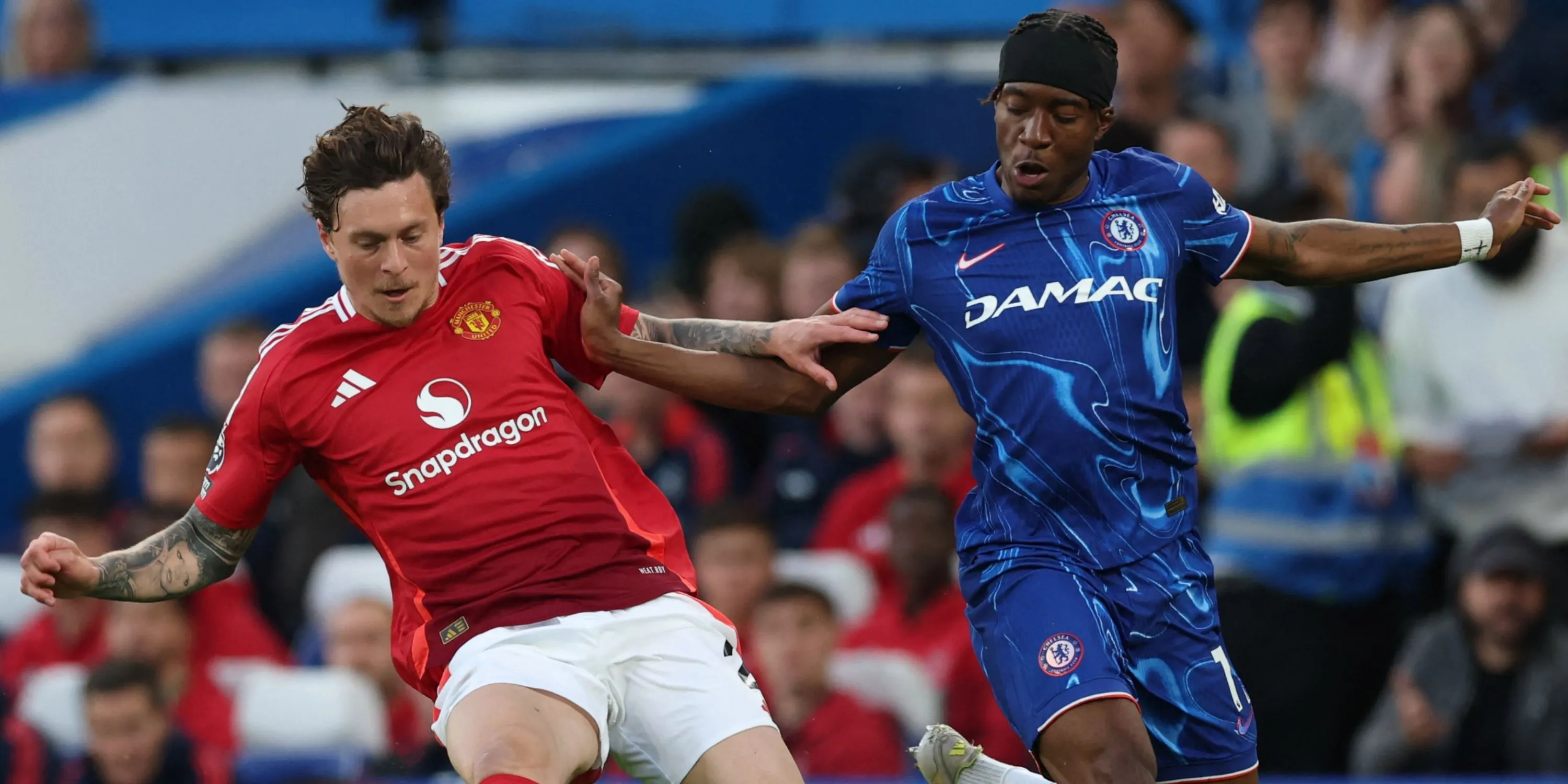 Trung vệ Victor Lindelof trong trận đấu gần đây, cầu thủ bị fan MU chỉ trích