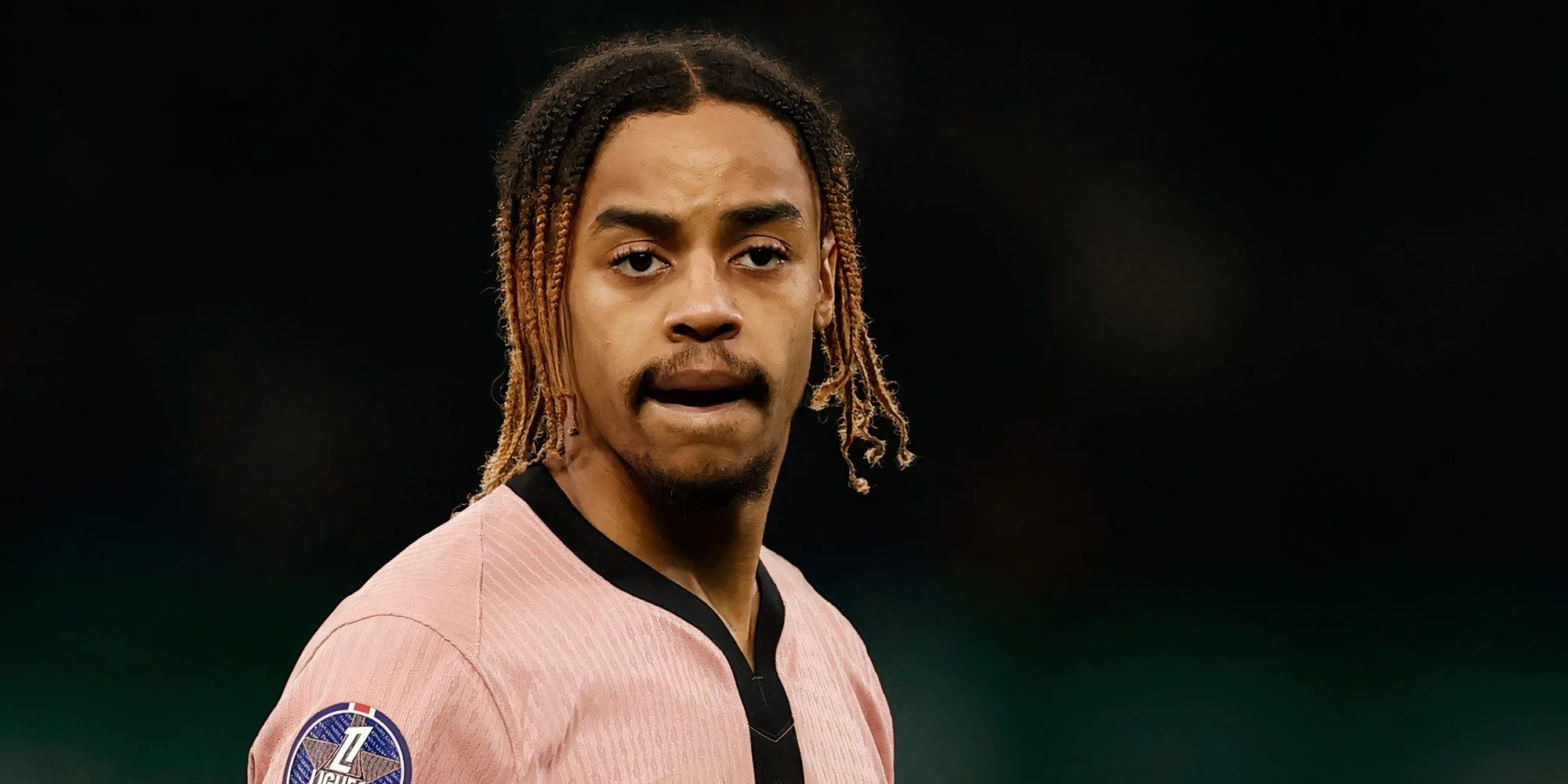 Bradley Barcola, mục tiêu chuyển nhượng của Liverpool, trong màu áo PSG