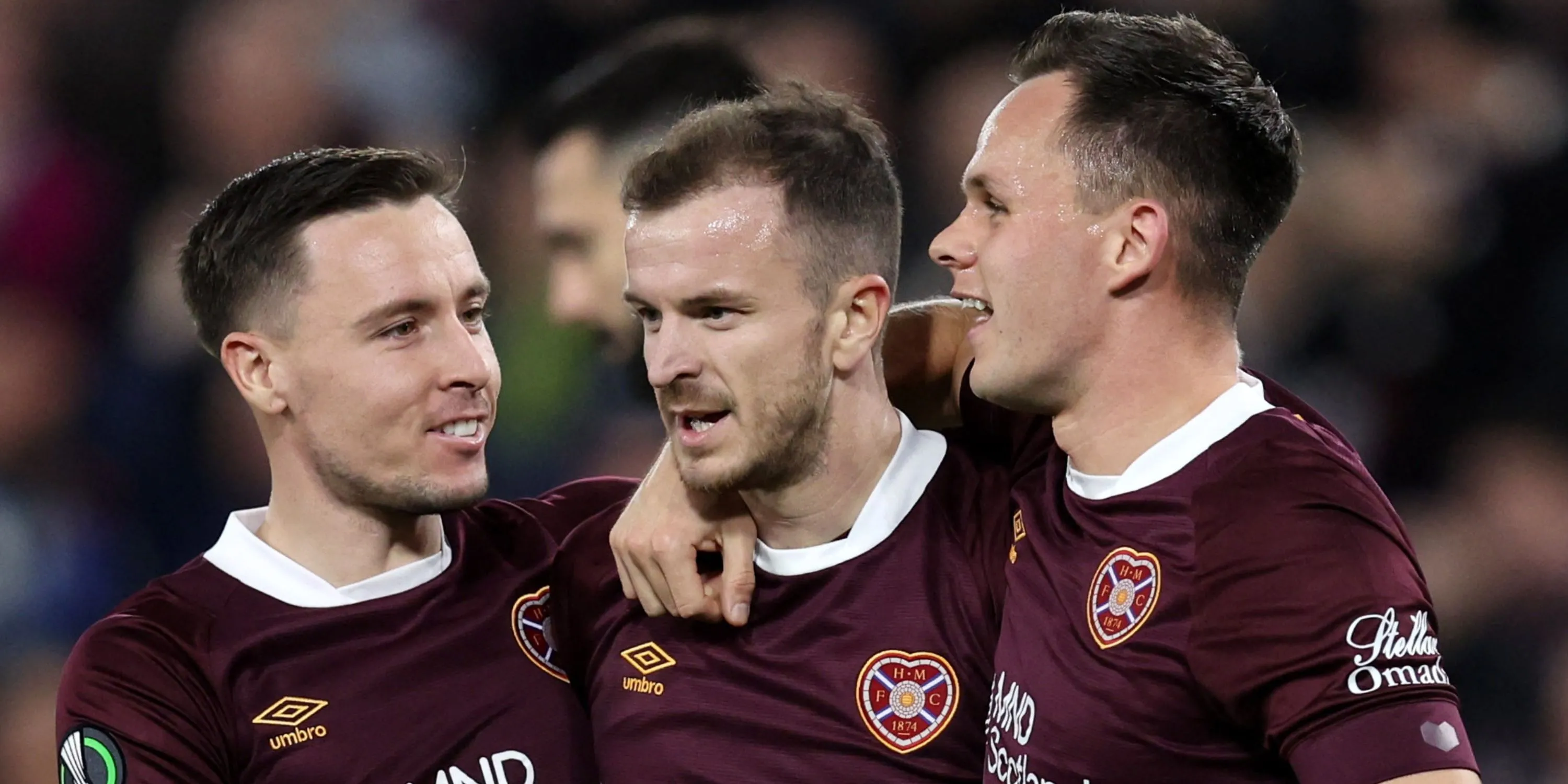 Cầu thủ Hearts ăn mừng trong trận đấu tại Europa Conference League