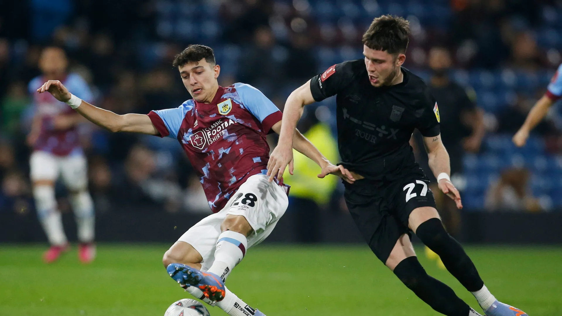 George Hirst thi đấu cho Ipswich Town