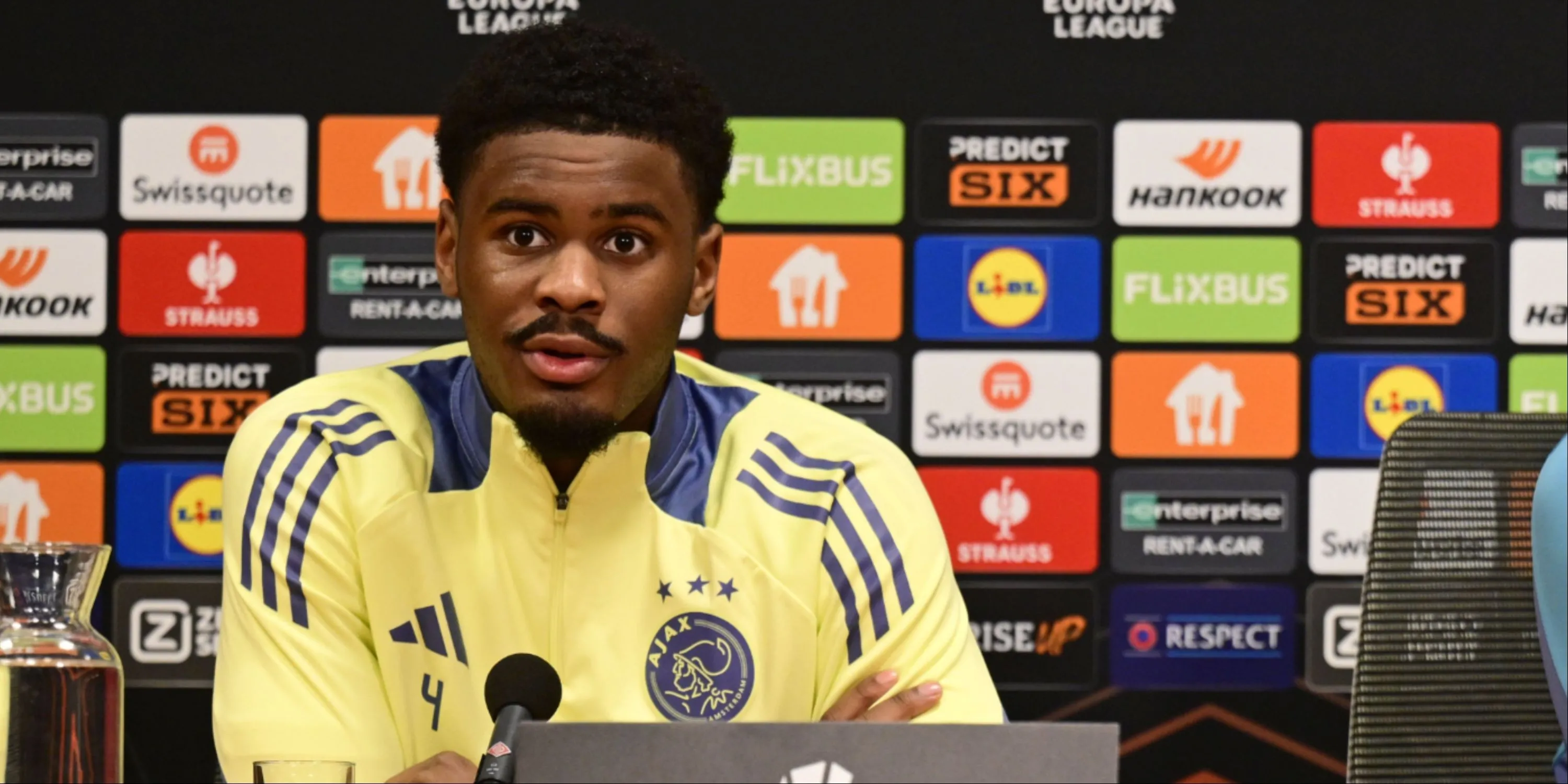 Jorrel Hato hậu vệ Ajax tiềm năng