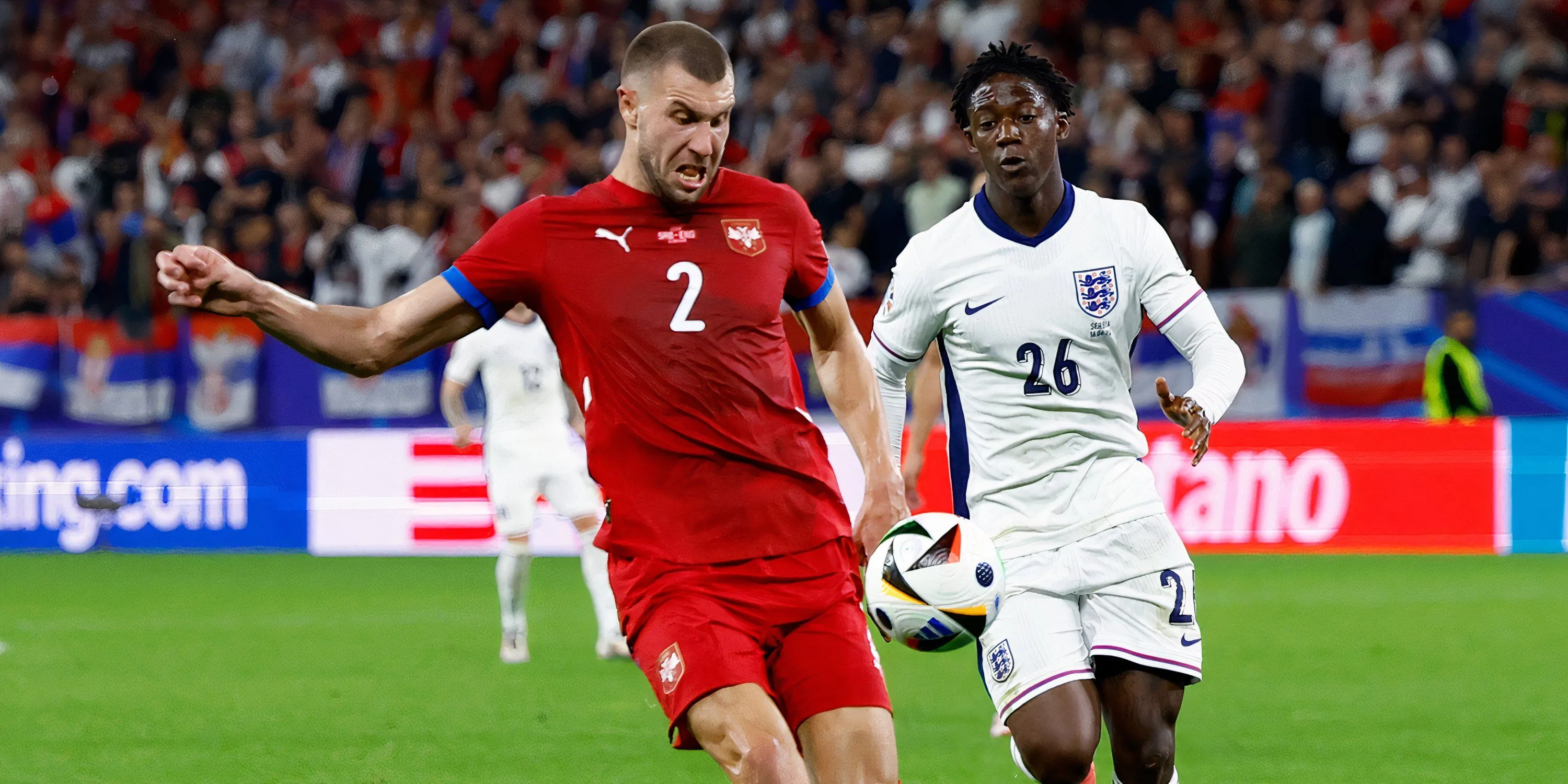 Strahinja Pavlovic, trung vệ người Serbia là mục tiêu của Crystal Palace