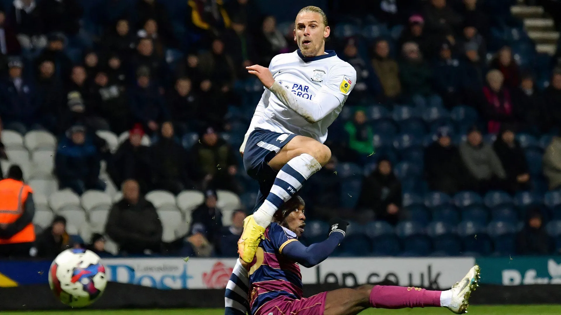 Brad Potts trong màu áo Preston North End