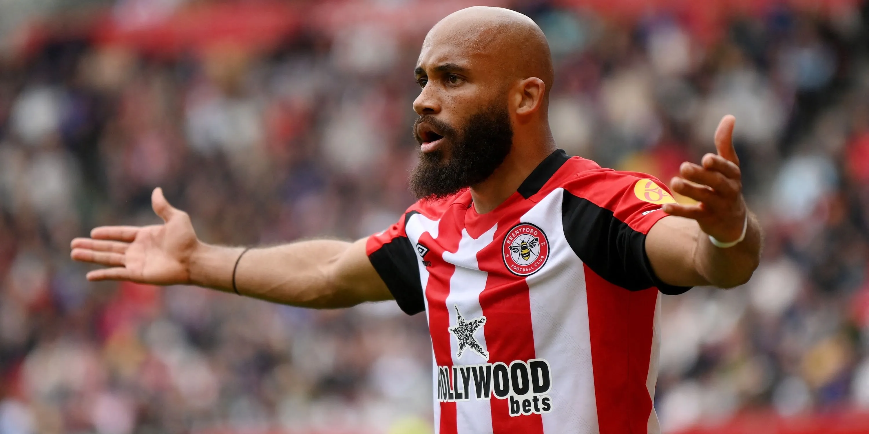 Bryan Mbeumo trong màu áo Brentford