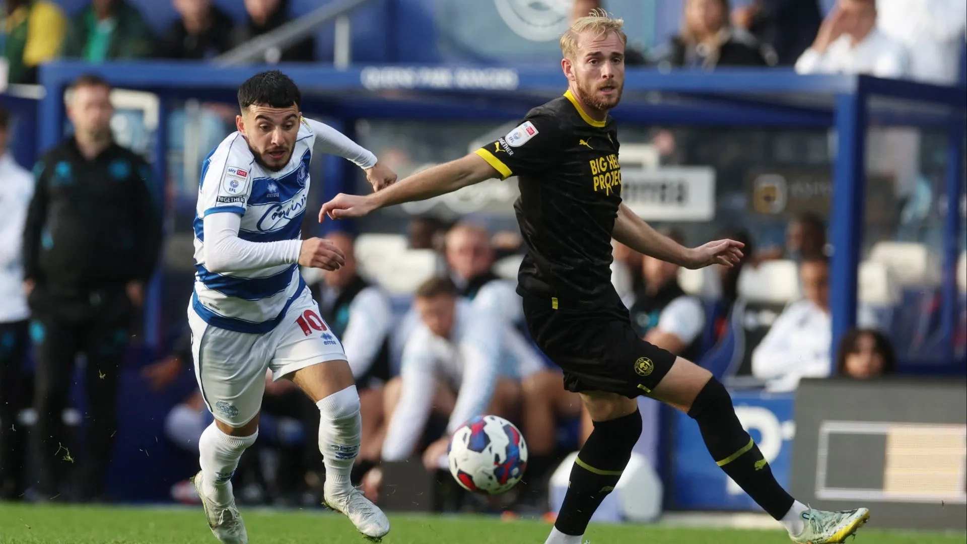 Hậu vệ Jack Whatmough, mục tiêu chuyển nhượng của Huddersfield