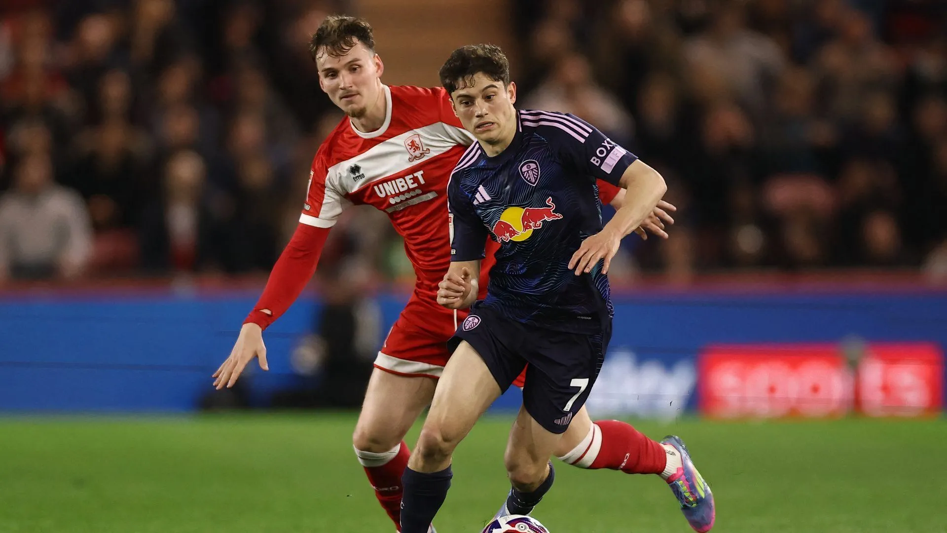Hậu vệ Rav van den Berg của Middlesbrough