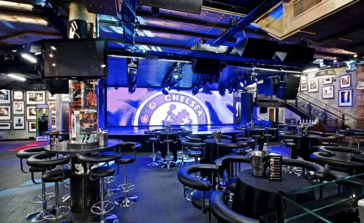 Hình ảnh dịch vụ hospitality đẳng cấp tại sân Stamford Bridge, trải nghiệm VIP cho fan Chelsea