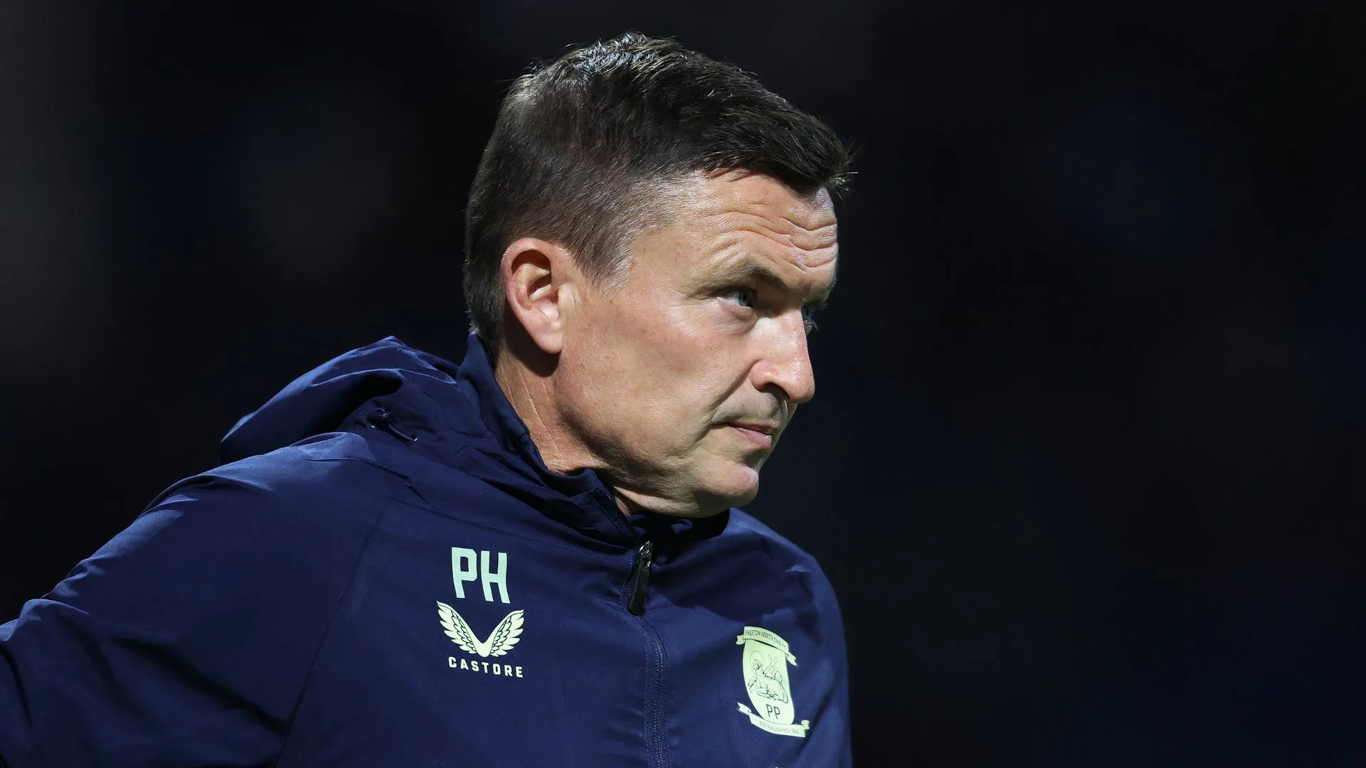 Huấn luyện viên Paul Heckingbottom của Preston North End