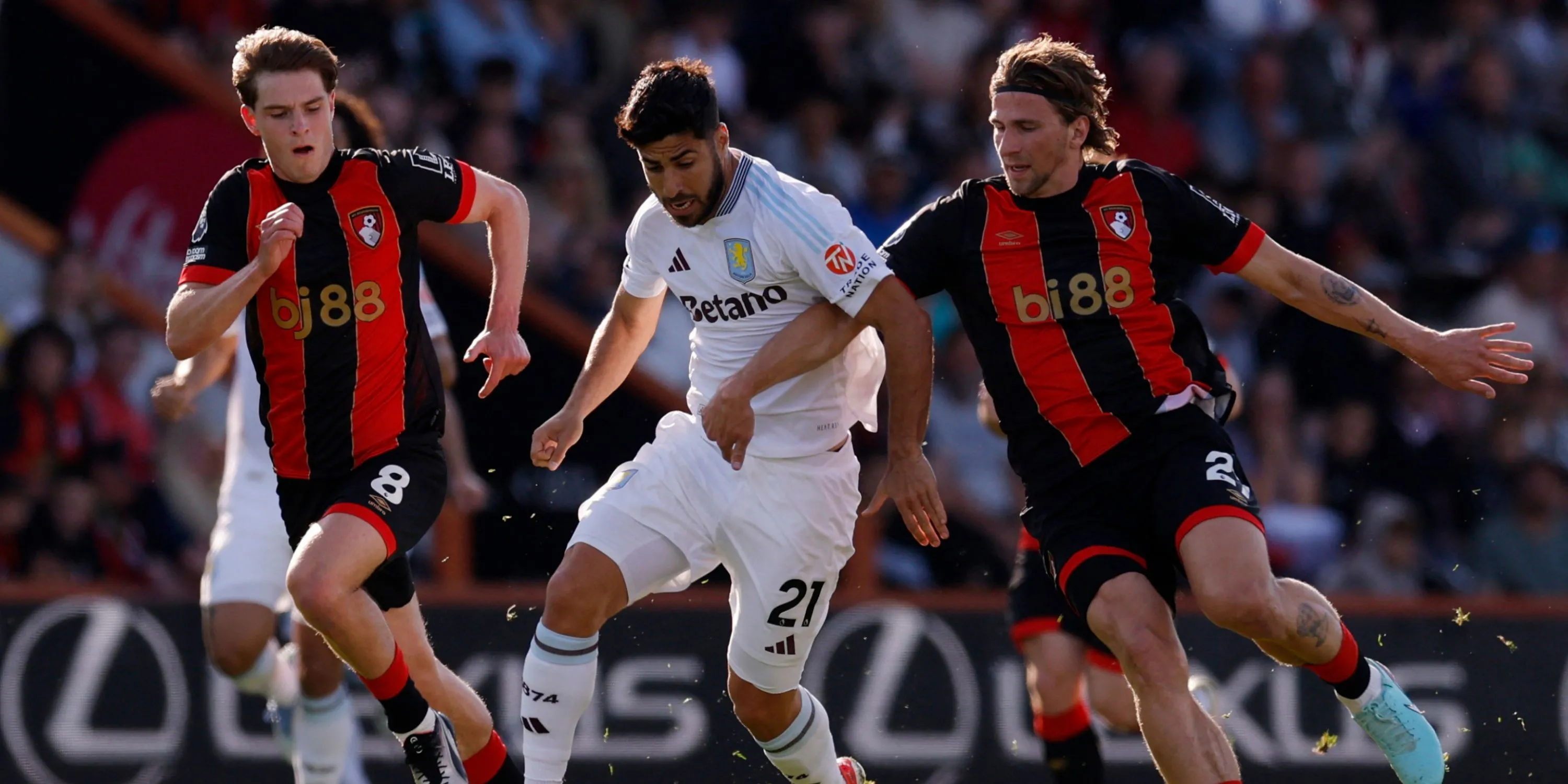 Illia Zabarnyi, trung vệ tài năng mà Tottenham đang nỗ lực đưa về