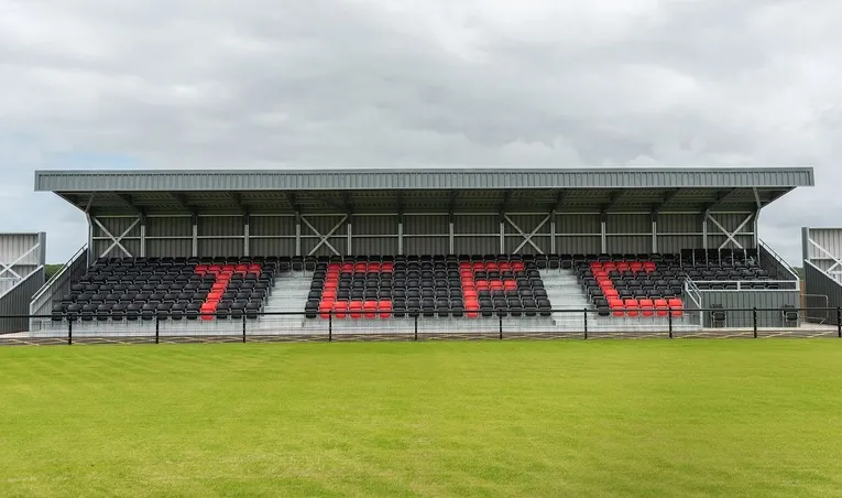 Khán đài chính tại Truro Sports Club