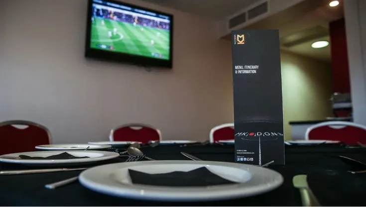 Không gian trải nghiệm dịch vụ khách hàng cao cấp tại Stadium MK, mang lại sự tiện nghi và đẳng cấp