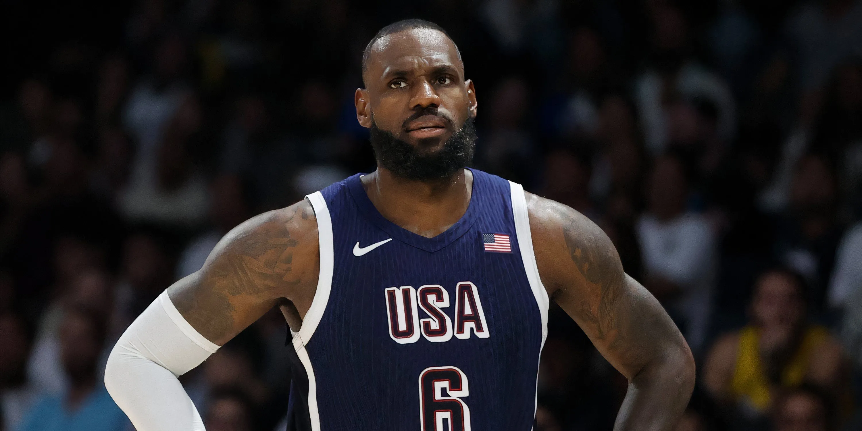 LeBron James, biểu tượng NBA, là một trong những chủ sở hữu của Liverpool FC
