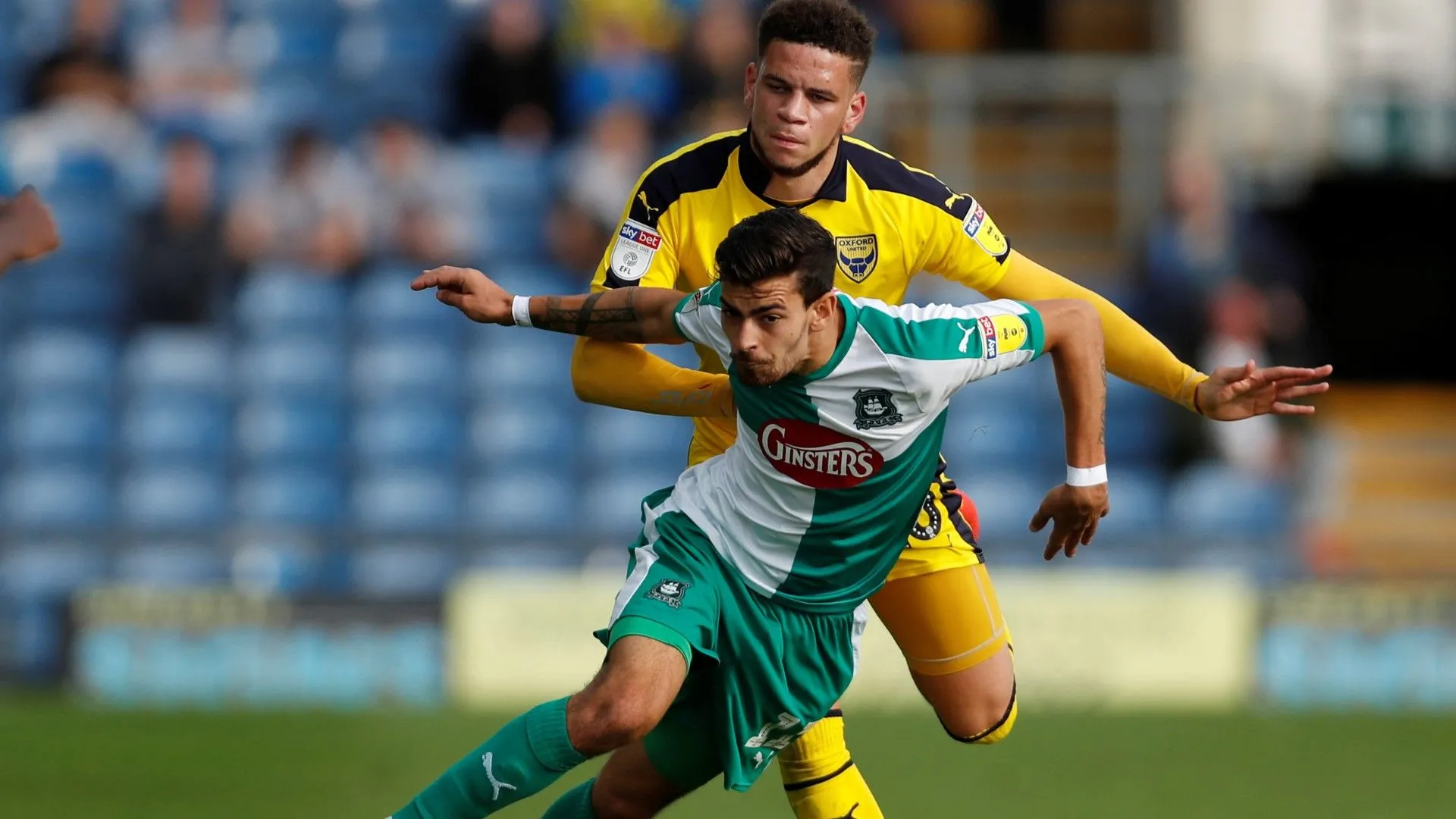 Ruben Lameiras trong màu áo Plymouth Argyle tại giải League One.