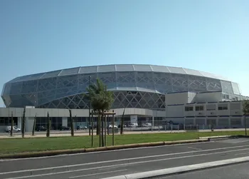 Sân vận động Allianz Riviera nhìn từ trên cao, kiến trúc hiện đại