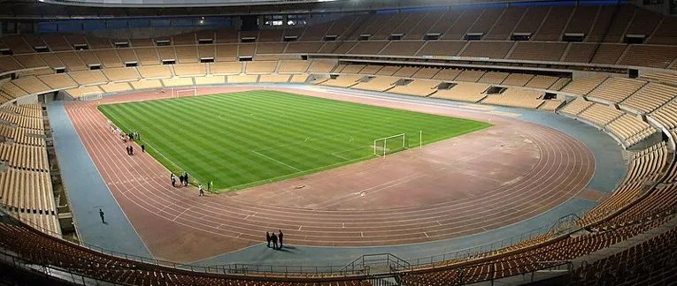 Sơ đồ bố trí chỗ ngồi và khán đài ba tầng tại Estadio La Cartuja.