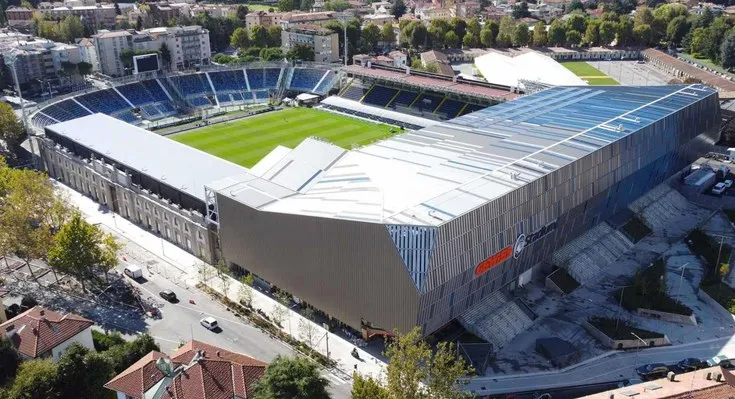 Sơ đồ chi tiết các khán đài và khu vực chỗ ngồi của sân vận động Gewiss Stadium tại Bergamo