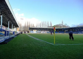 Toàn cảnh sân vận động Gigg Lane, biểu tượng lịch sử của câu lạc bộ Bury FC