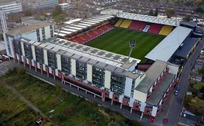 Vicarage Road nhìn từ trên cao, toàn cảnh sân nhà Watford FC