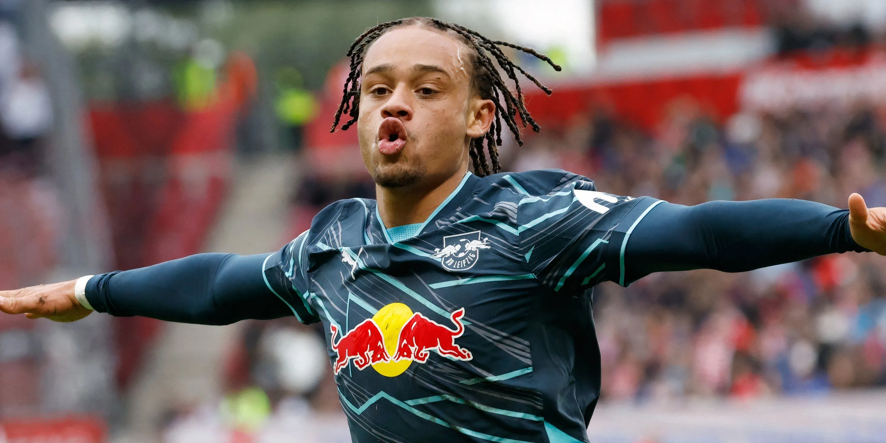 Xavi Simons trong màu áo RB Leipzig, tài năng trẻ đang là mục tiêu hàng đầu của Manchester United
