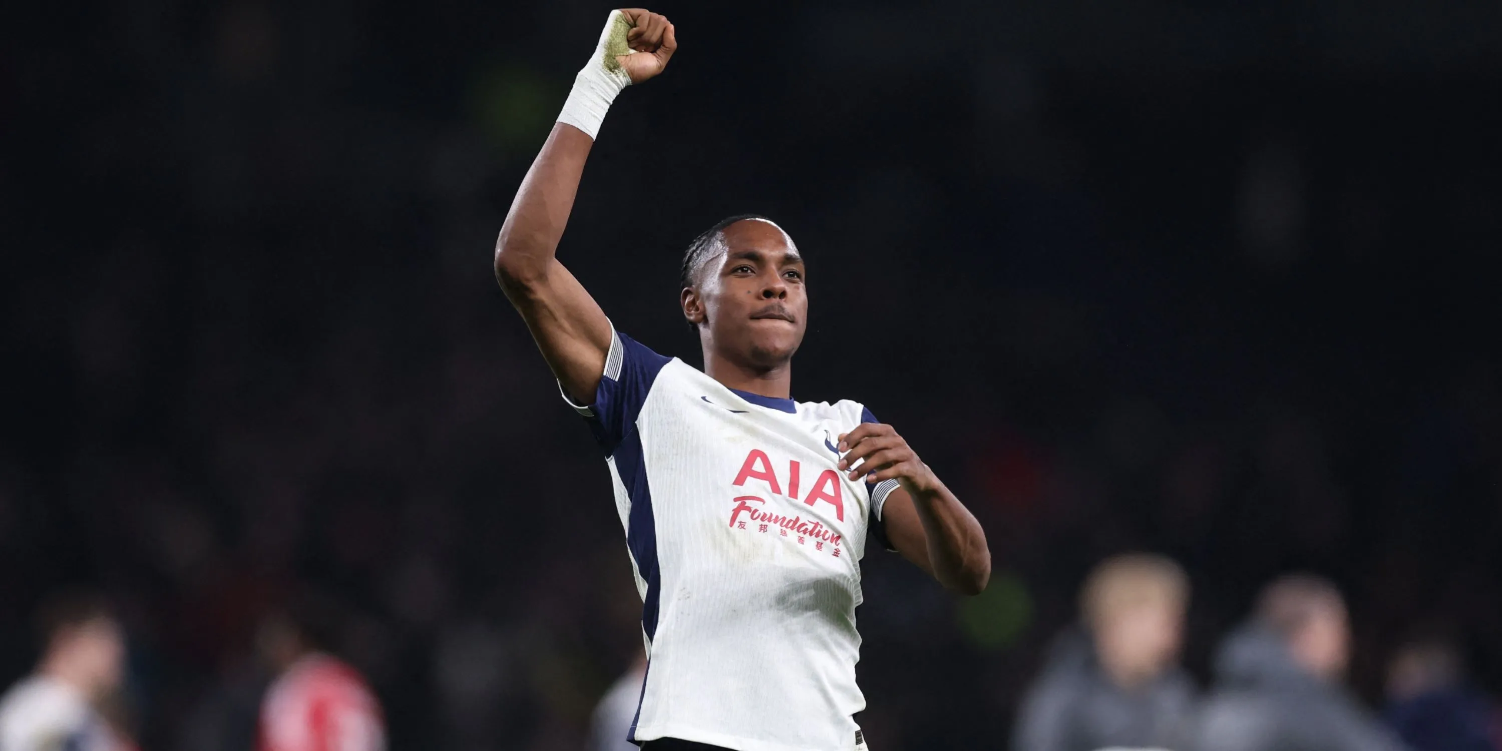 Mathys Tel, tài năng trẻ của Tottenham Hotspur, đang tìm kiếm cơ hội tỏa sáng