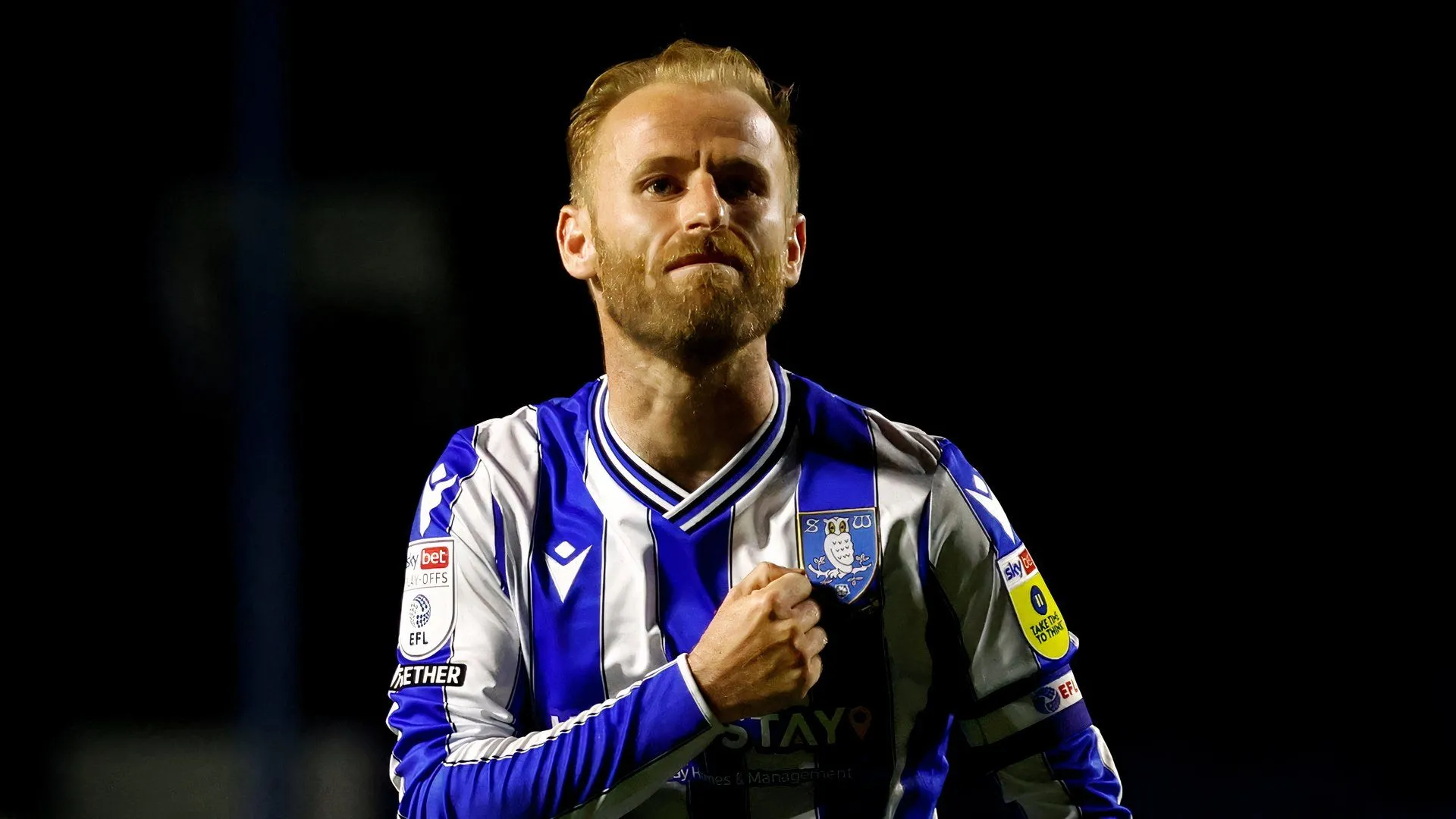 Barry Bannan trong màu áo Sheffield Wednesday với vai trò đội trưởng và tố chất lãnh đạo
