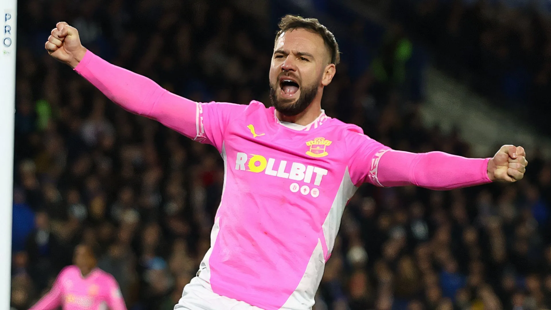 Cầu thủ Southampton trên sân, đội hình còn nhiều tài năng giá trị cao dù trải qua mùa giải xuống hạng