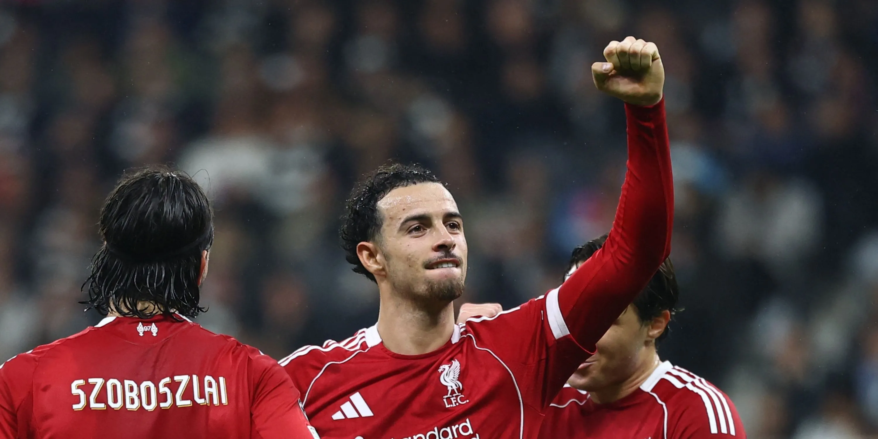 Curtis Jones — tiền vệ trẻ trưởng thành từ học viện Liverpool, biểu tượng của tương lai câu lạc bộ
