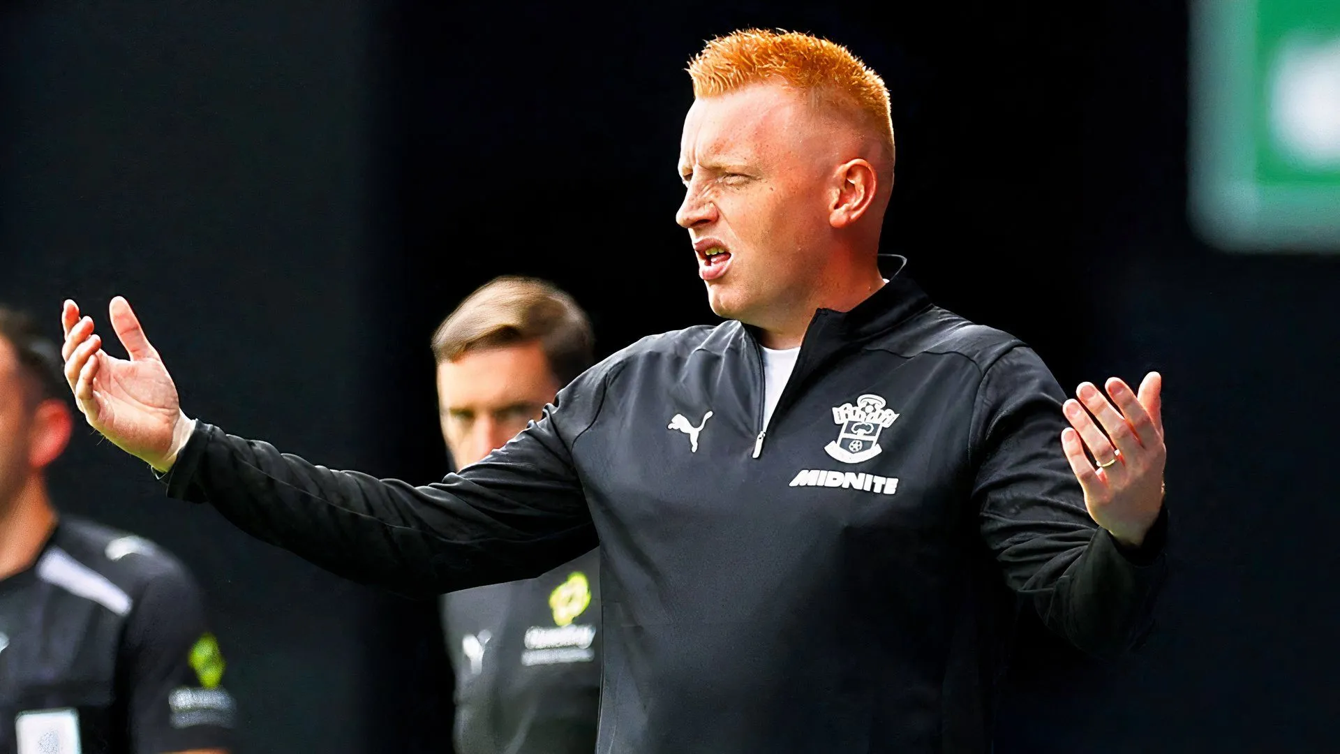 HLV Will Still - chịu chỉ trích từ CĐV Southampton sau khởi đầu tệ hại