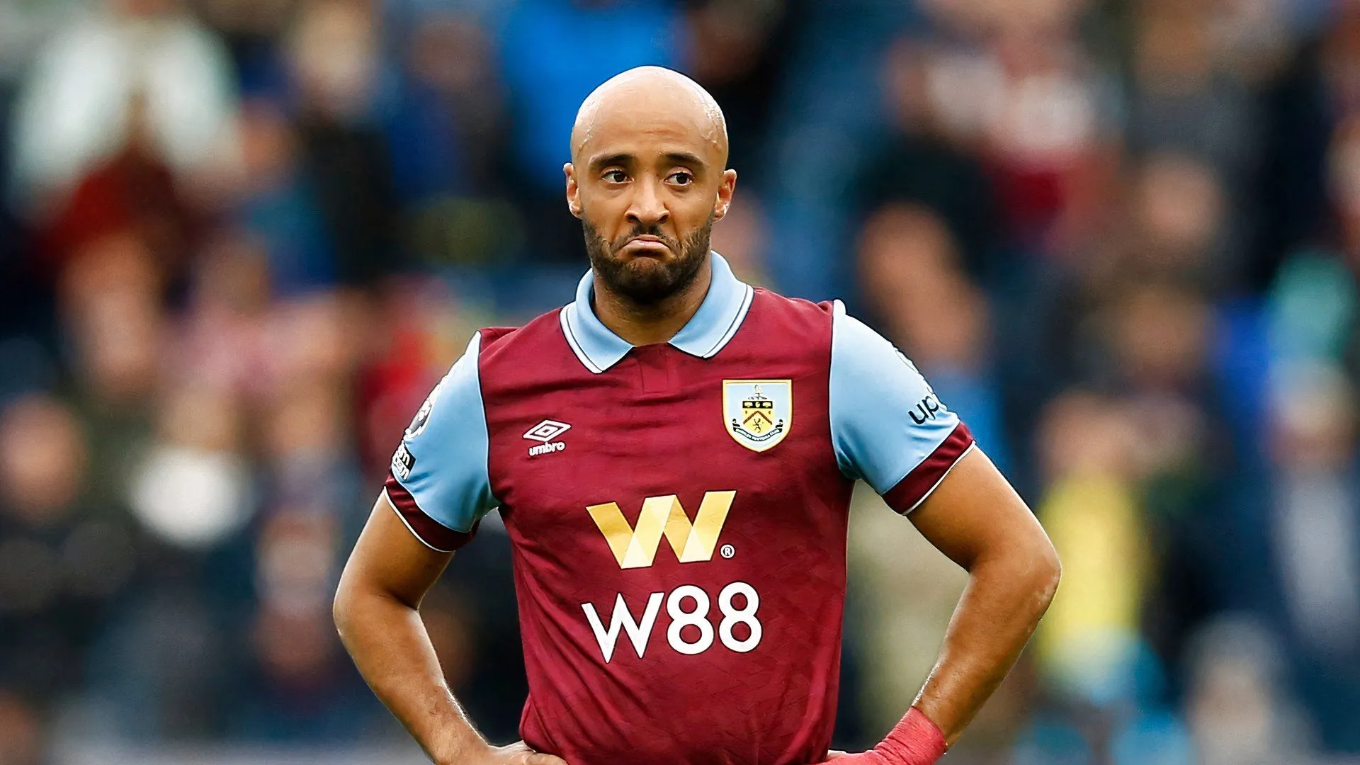Nathan Redmond, tiền đạo/cánh giàu kinh nghiệm Premier League, có thể tái hợp Birmingham để tăng tính sáng tạo cho hàng công Championship