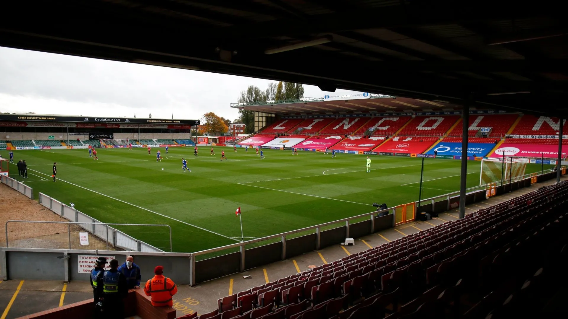 Sân LNER - bối cảnh League One nơi Wales có thể tỏa sáng nếu được cho mượn